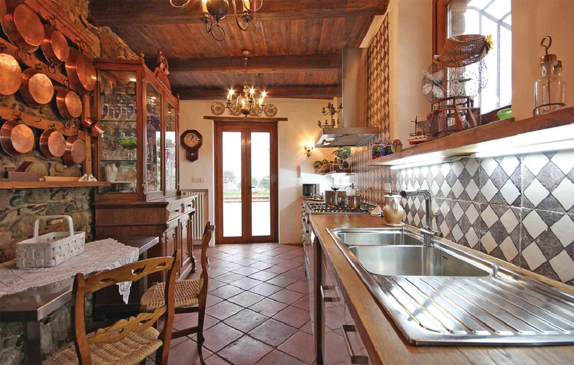 Awesome Home In Vallo Della Lucania With Wifi 外观 照片